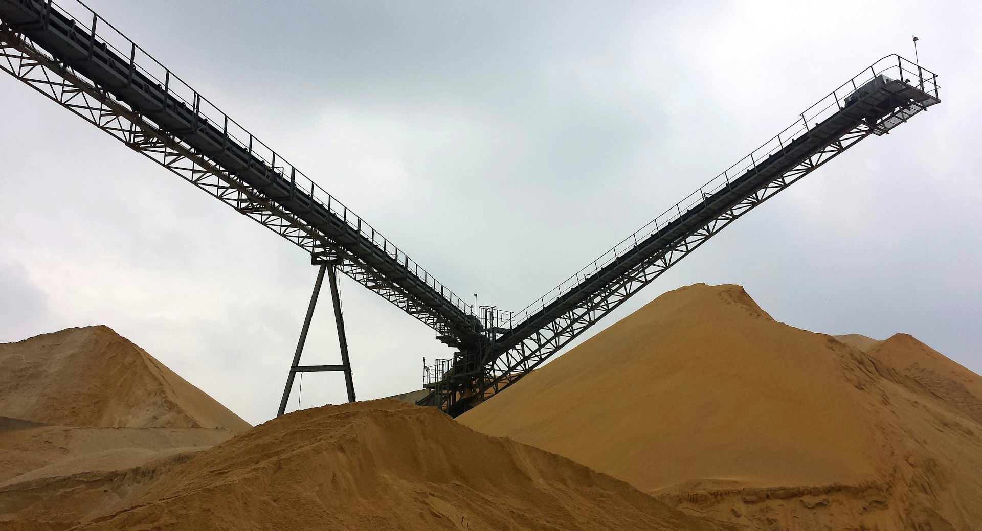 Conveyor belt analytics